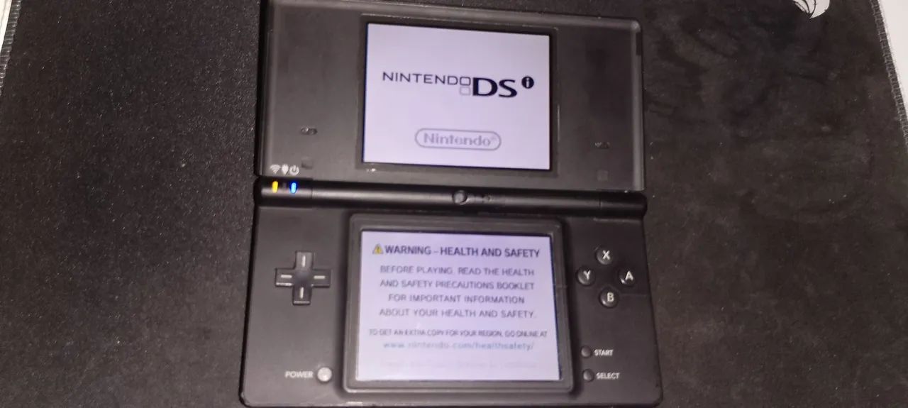 Nintendo DSi - Foto 2