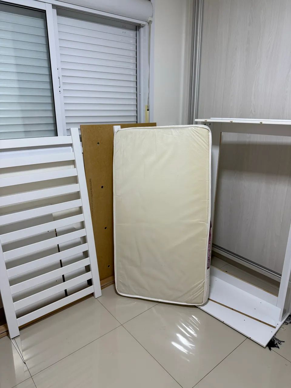 Berço com colchão  - Foto 3