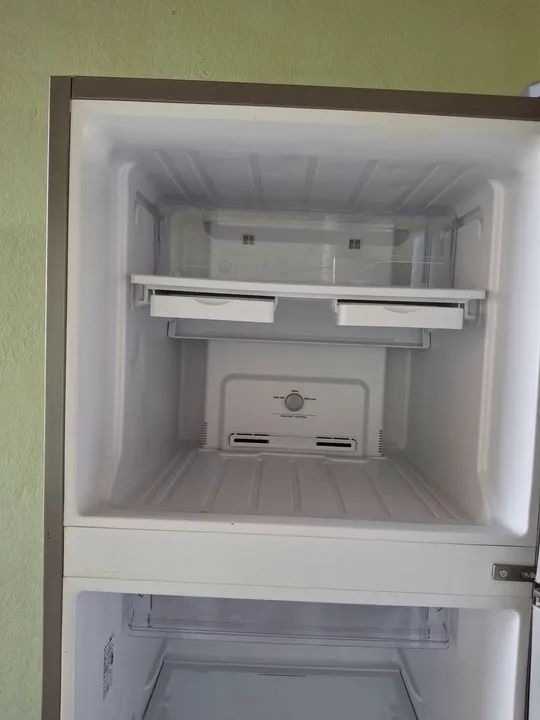 GELADEIRA ELECTROLUX NOVA. - Foto 4