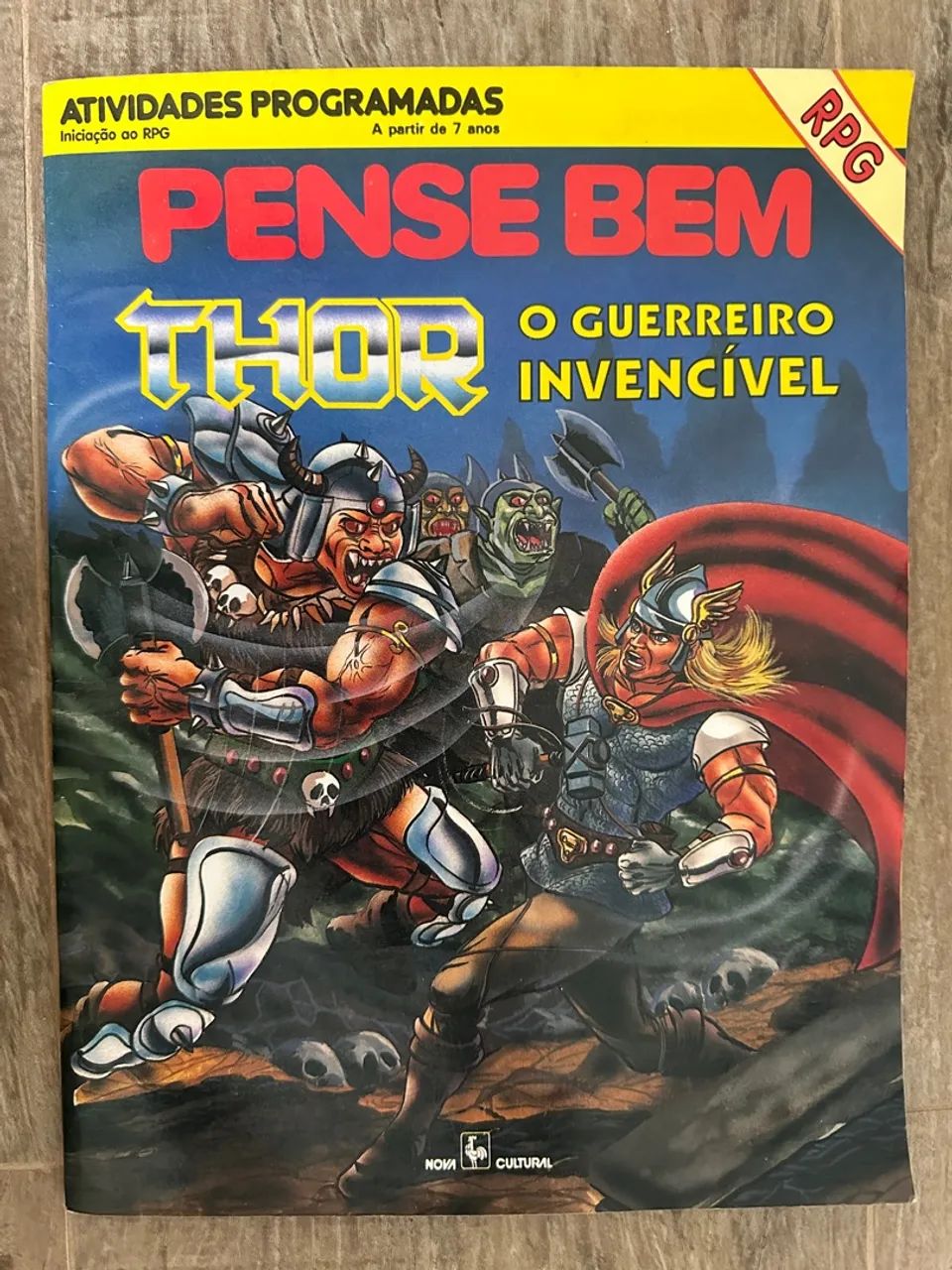 livro revista Thor O Guerreiro Invencível Pense Bem Tec Toy Anos