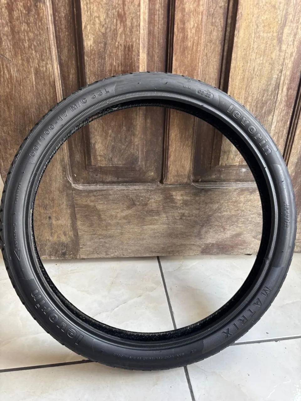 Pneu Levorin Matrix 60/100-17 M/C 33L