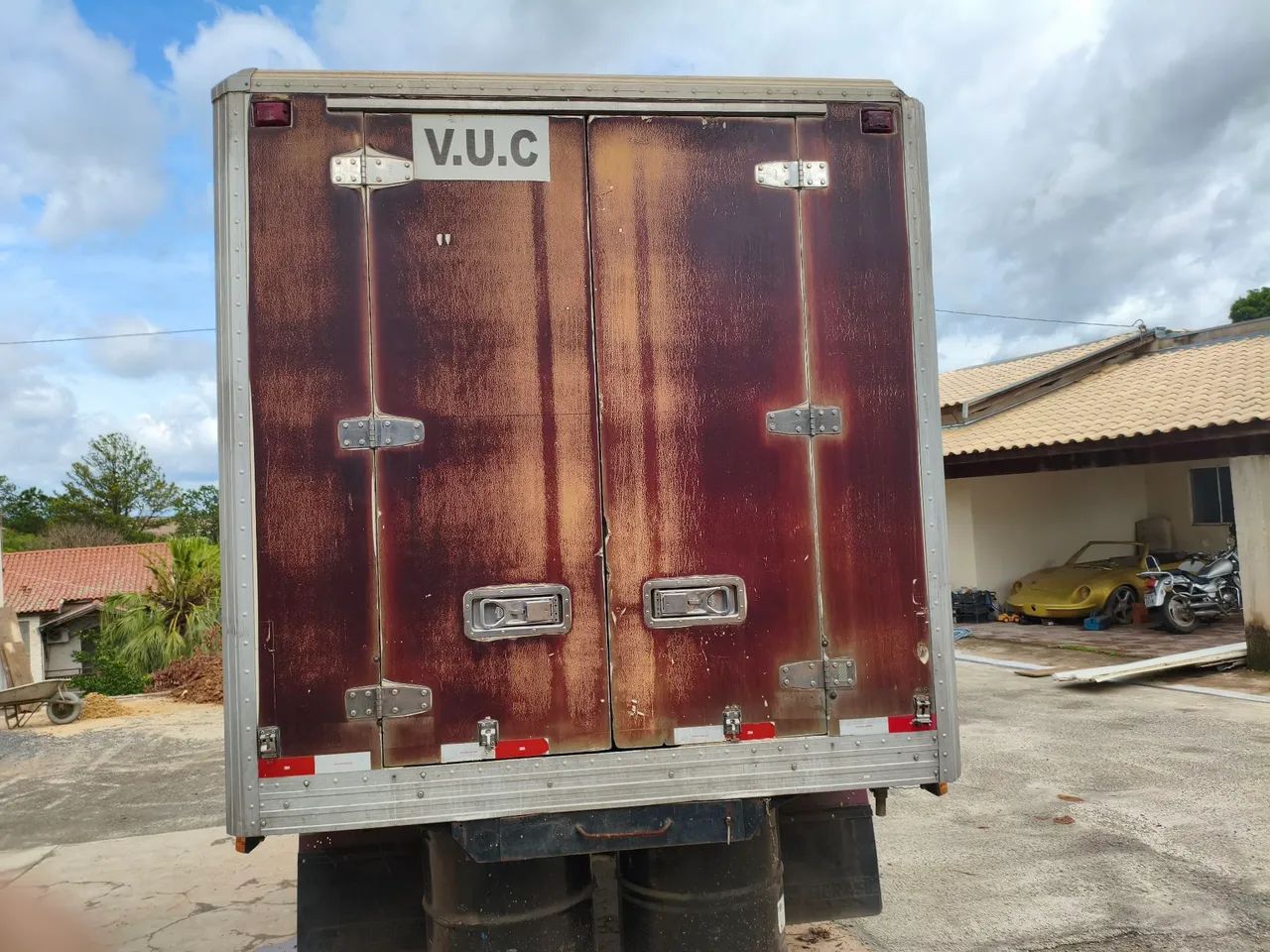 Baú refrigerado 3/4 Vuc  - Foto 2