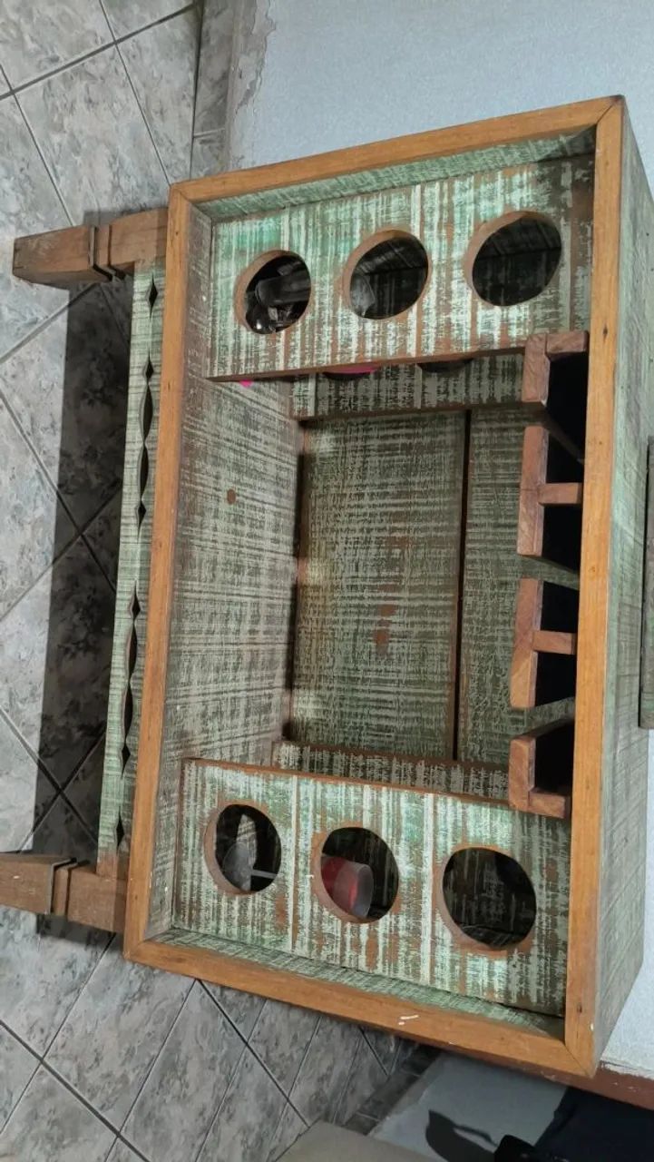 Adega madeira 64385931001346123