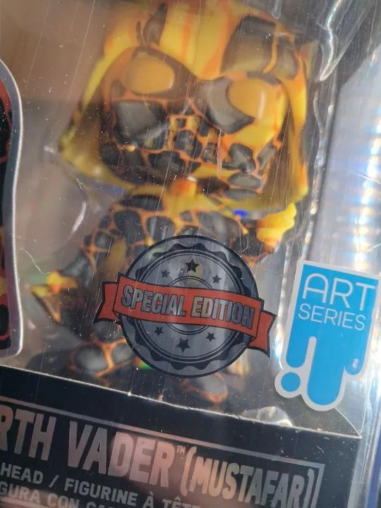 Funko Pop! Darth Vader #515 Edição especial  - Foto 4