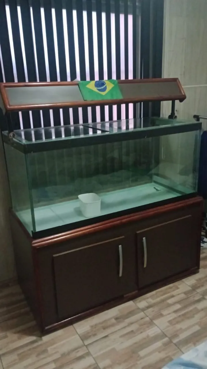 Aquário a venda