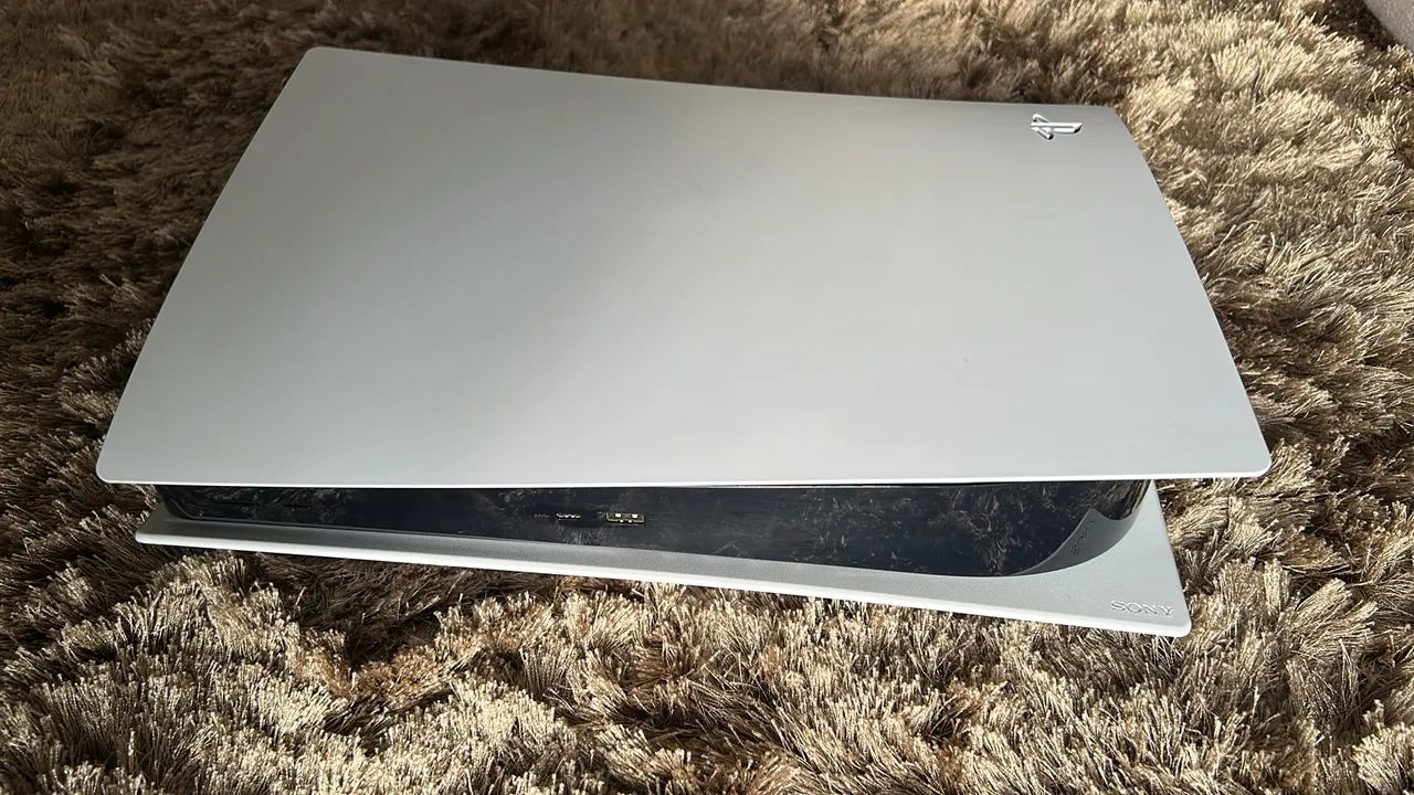 Console PS5 Fat (Com leitor de mídia física) - Foto 2