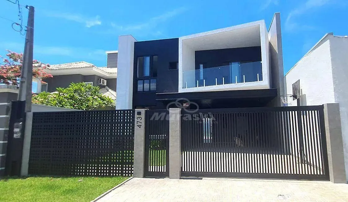 Casa com 4 dormitórios à venda, 288 m² por R$ 3.190.000,00 - Centro - Guaratuba/PR