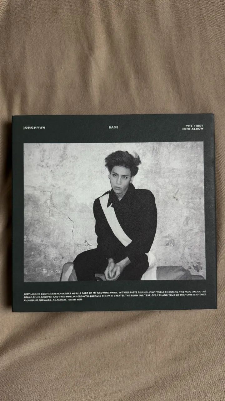 RARO] Mini-album JONGHYUN BASE (verde) - CDs, DVDs etc - Velha