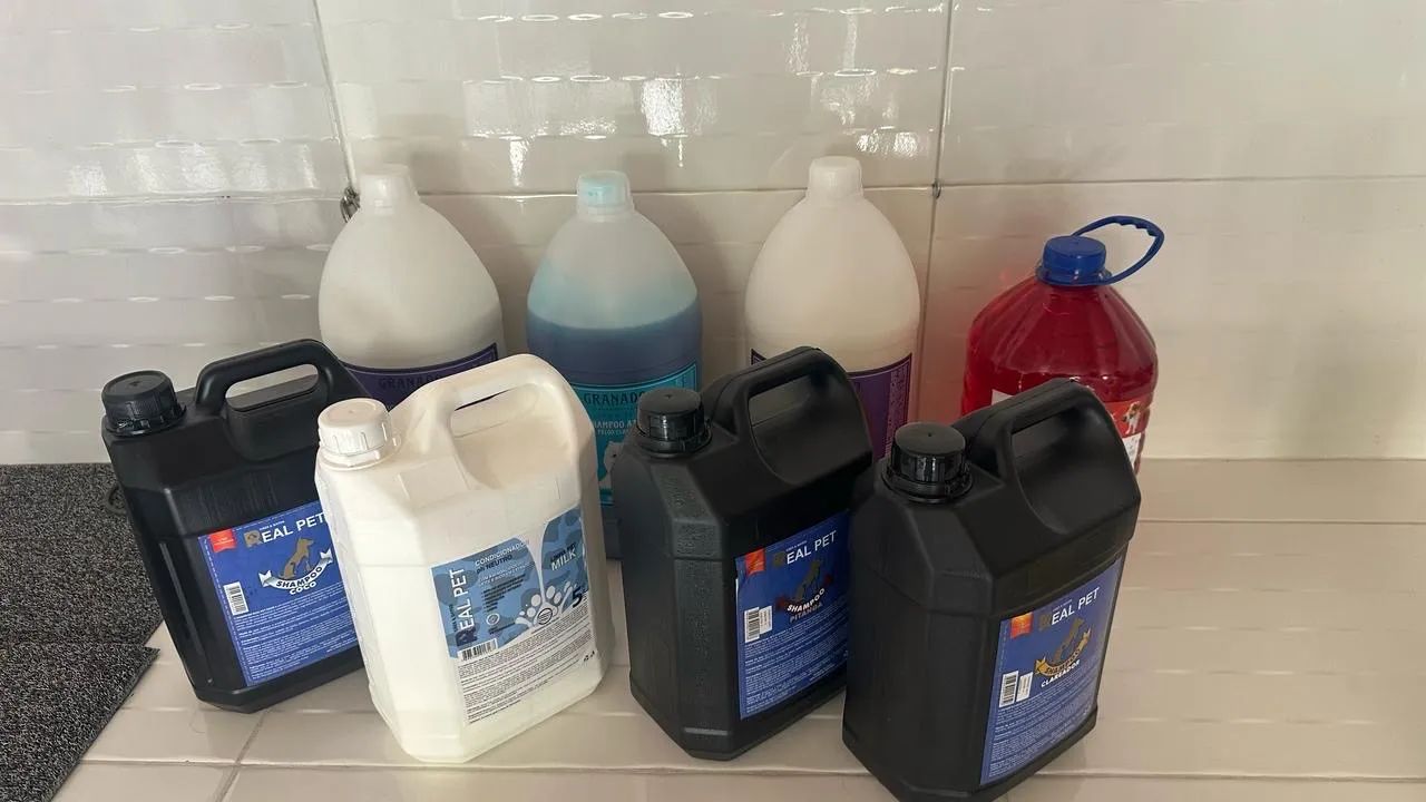 Kit de produtos para banho de cães