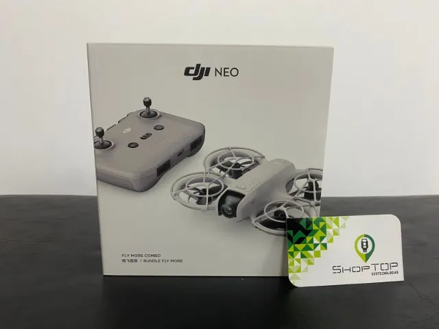 DJI NEO Fly More Combo