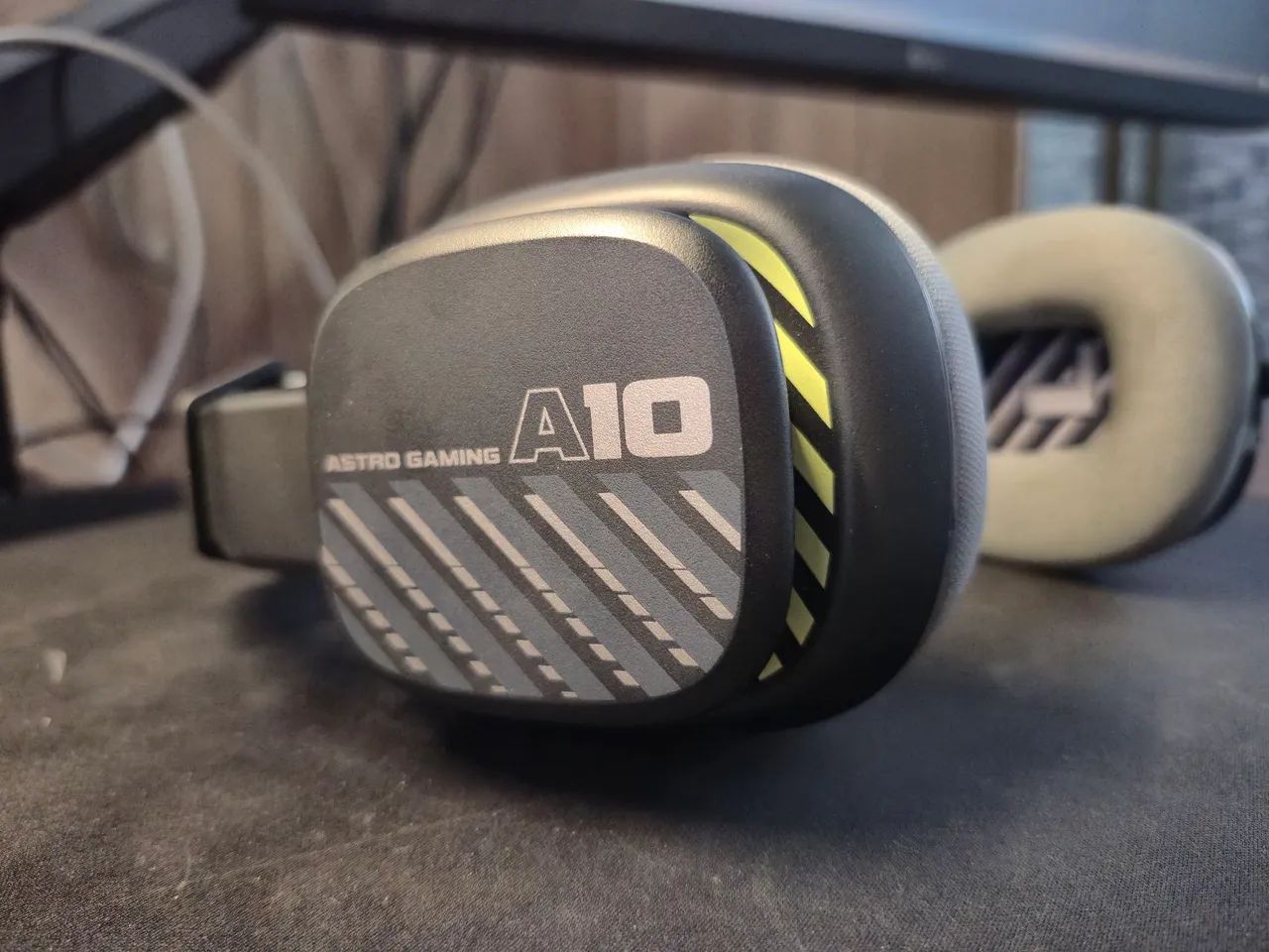 Fone Headset Astro A10 - Foto 2