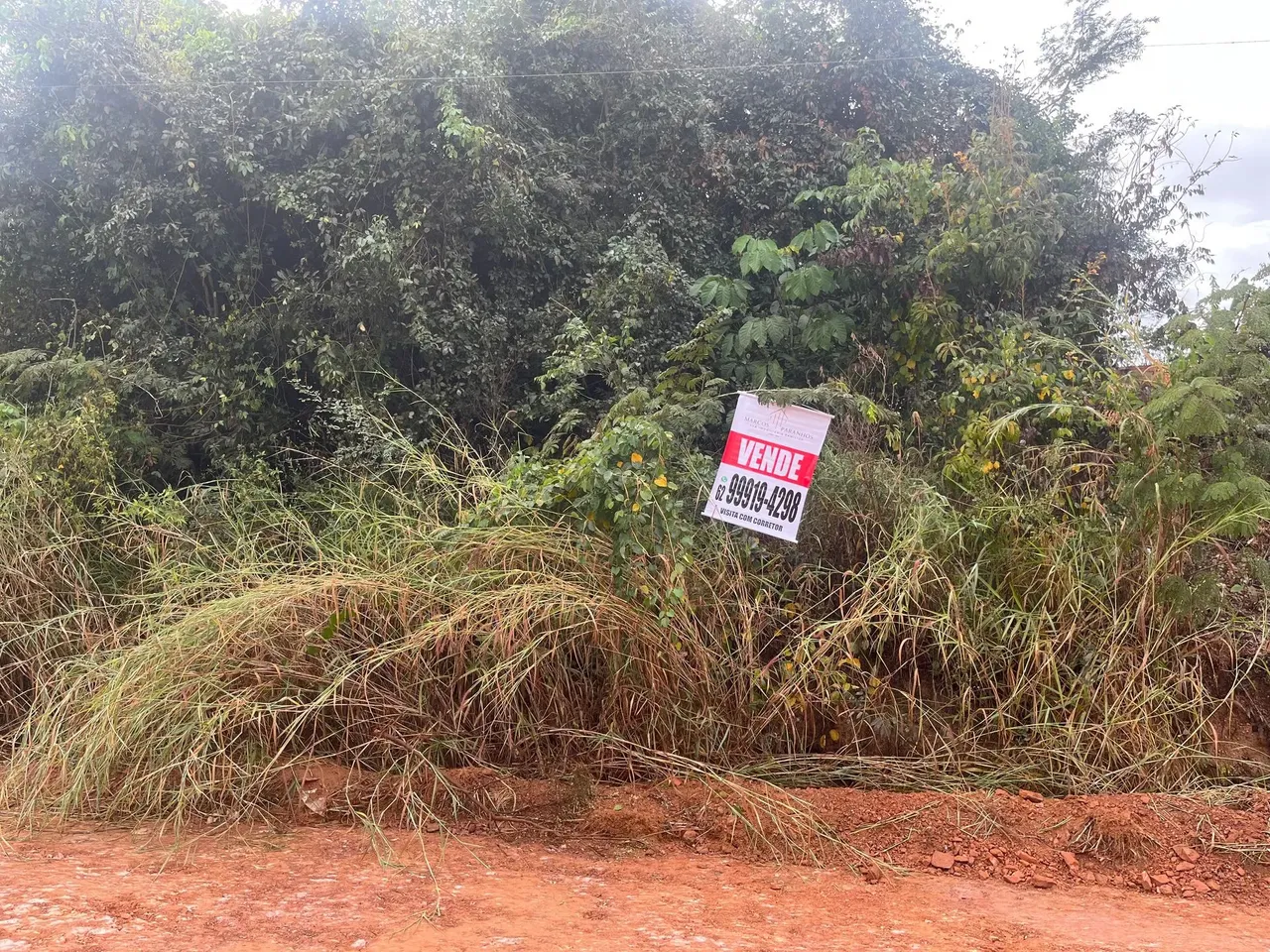 Imóvel para venda com 420 metros quadrados em Parque Residencial Morumbi - Senador Canedo