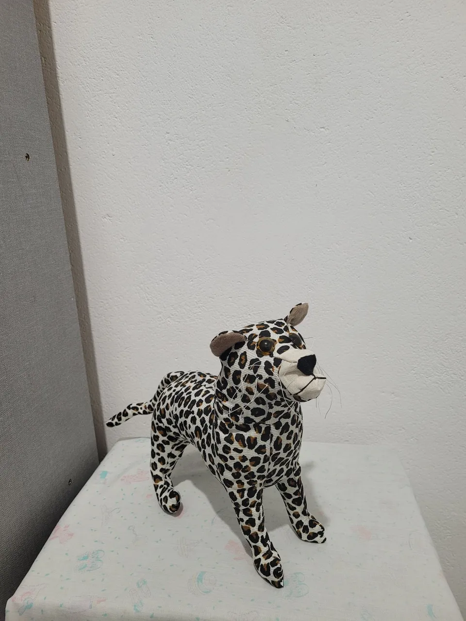 Vendo enfeites de tecido para decorar sua casa