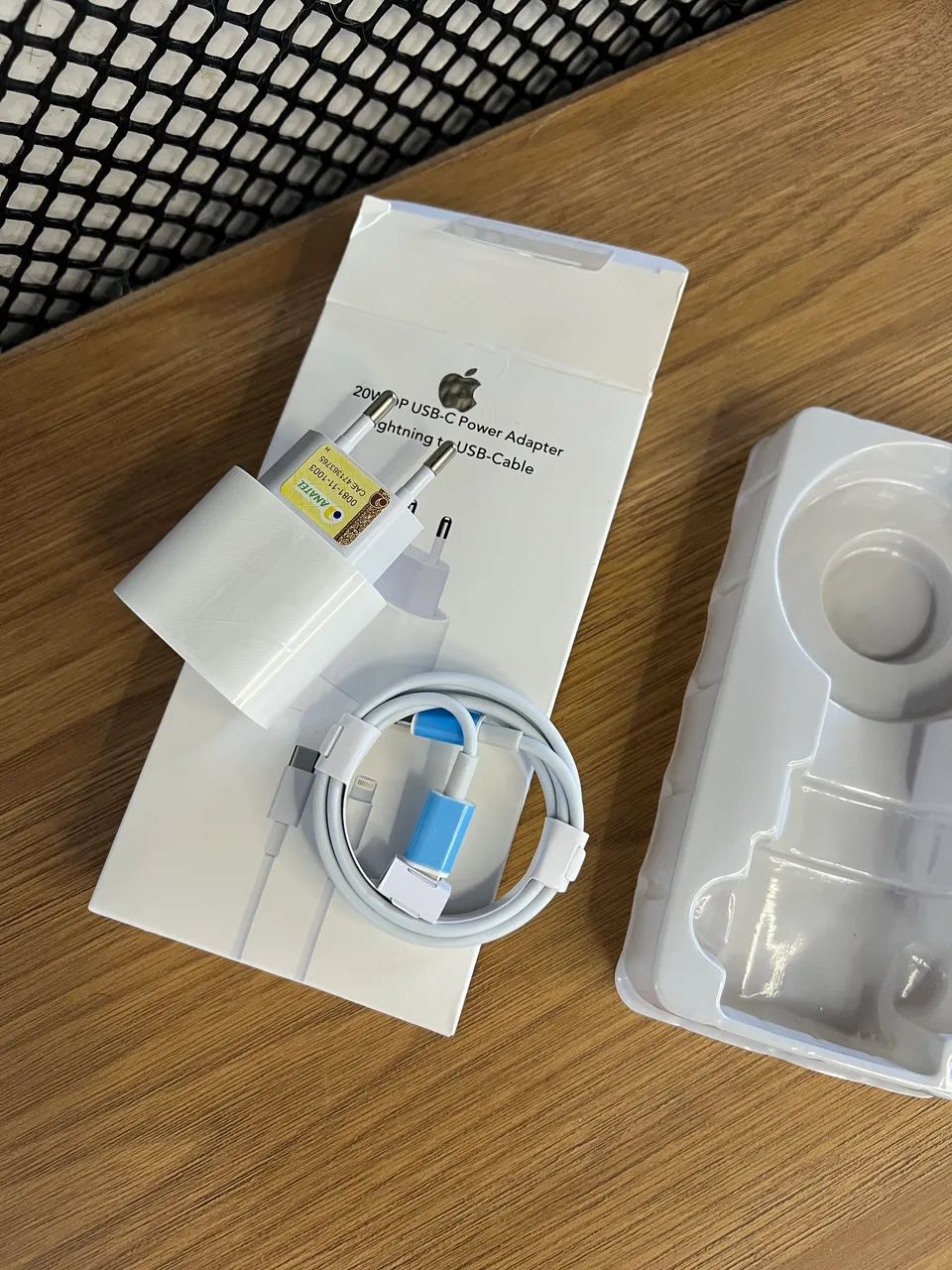 Carregador de iPhone  - Foto 3