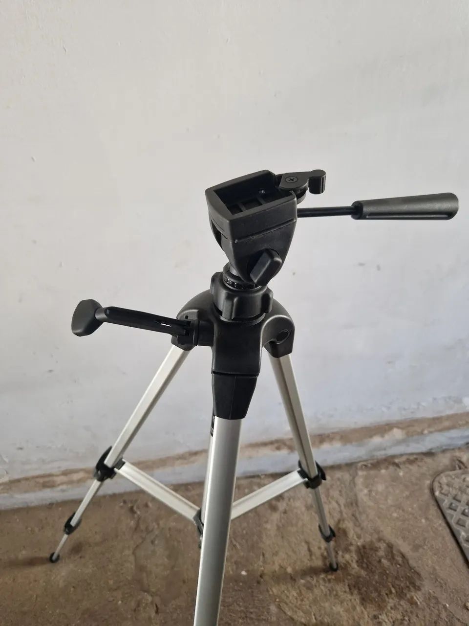 Tripé para Câmera - Foto 4