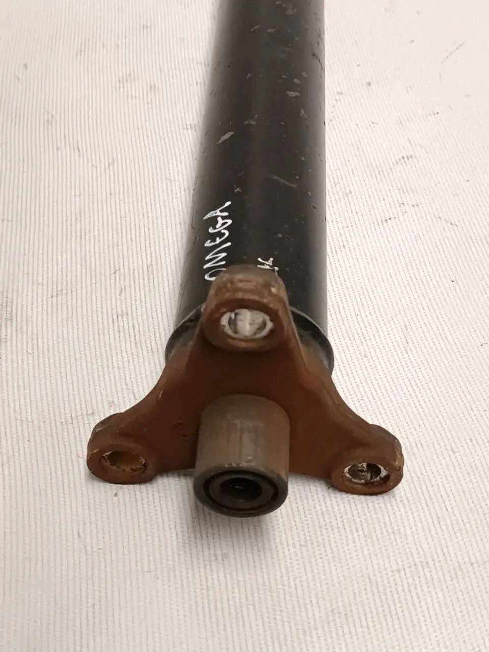 Eixo Cardan Dianteiro Chevrolet Omega 3.6 V6 | 2007 À 2013 - Usado/Original  - Peças para carros, vans e utilitários - Xaxim, Curitiba 1440242038 | OLX