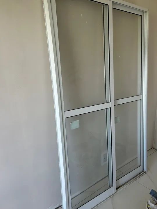 Porta de correr em alumínio branca - nova - Foto 3