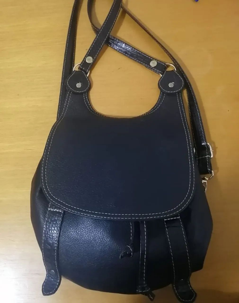 bolsa/mochila, marca sn couros, cor preta, pequena - Foto 4