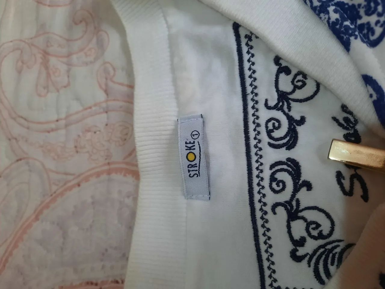 Casaco Stroke Feminino Estampado Azul e Branco - Foto 2