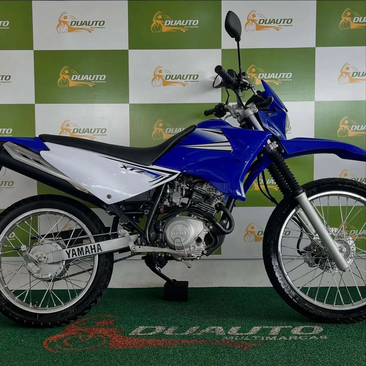 Yamaha XTZ 125 K 2011 partida no pedal documentação em dia