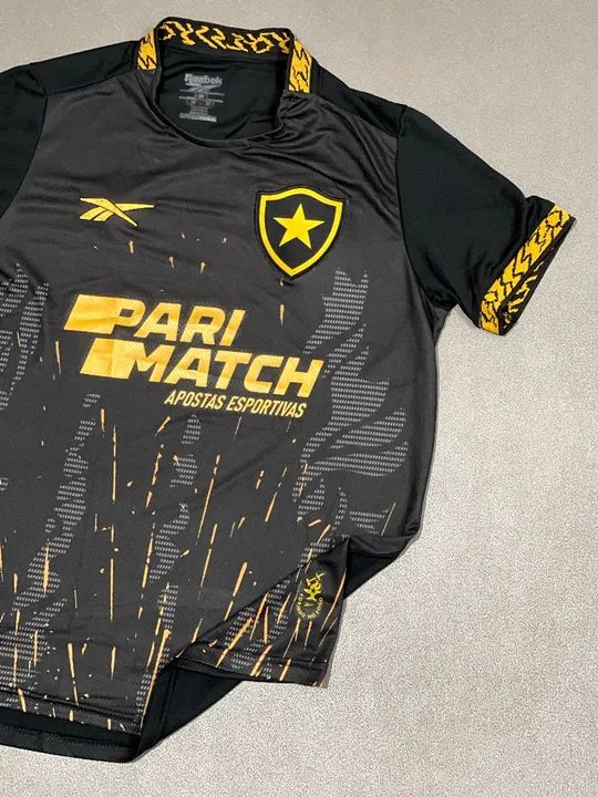 Camisa de Futebol do Flamengo - Edição Especial Pari Match