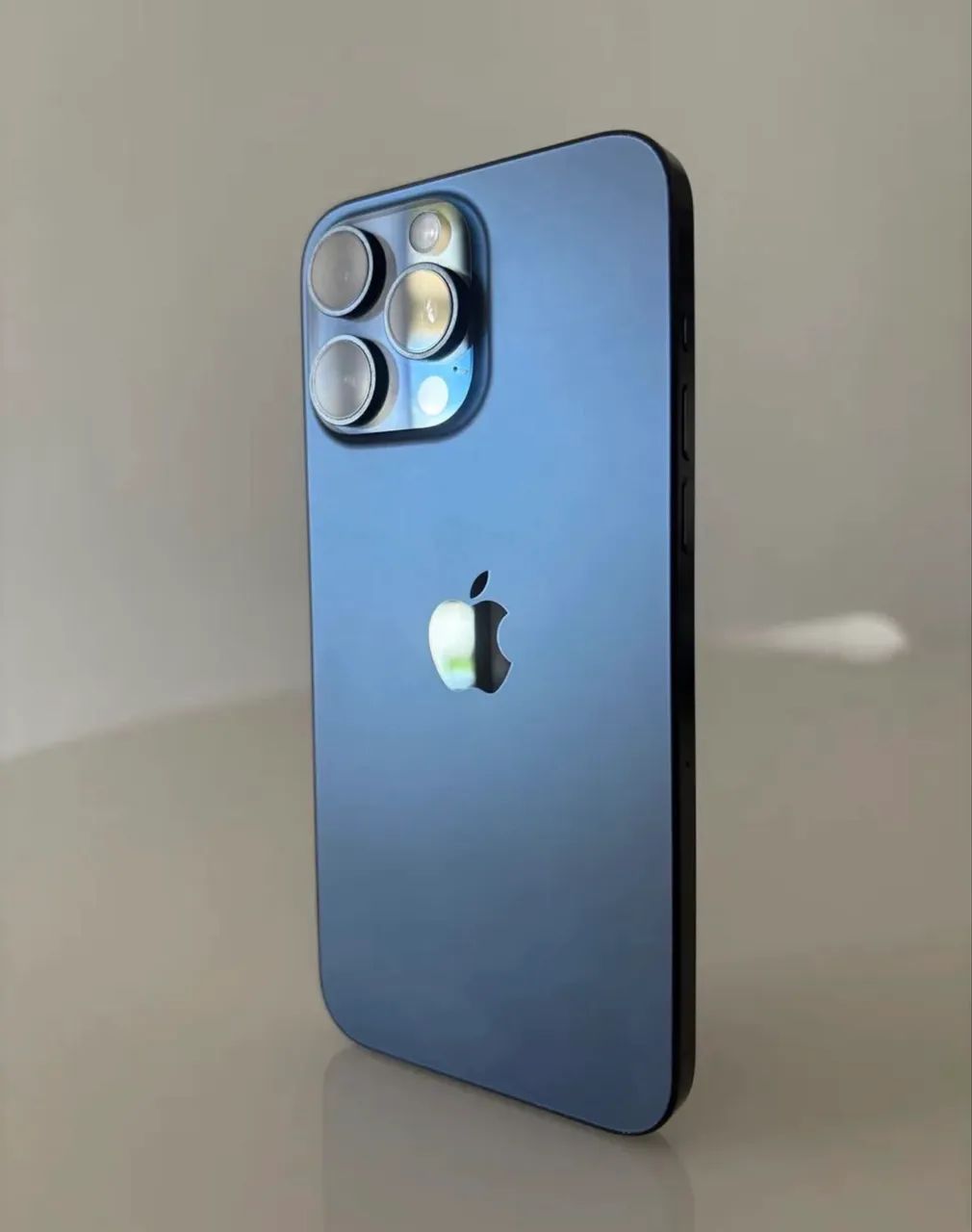 iPhone 15 pro Max azul 256gb - Celulares e Smartphones - Campestre