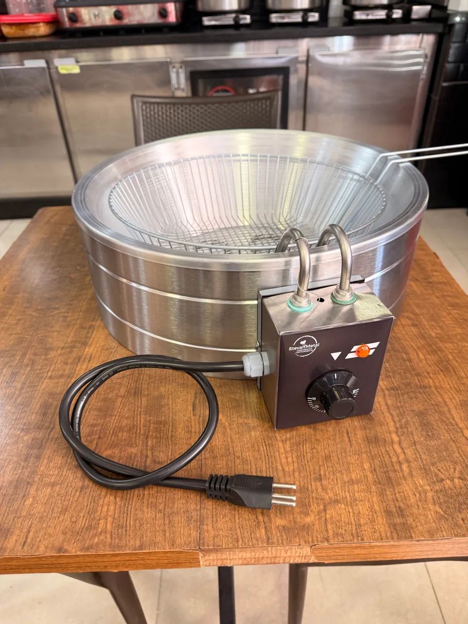 Tacho de fritura elétrico 