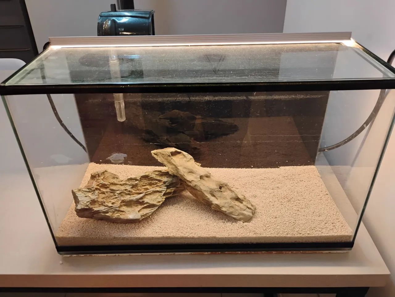 Vendo Aquário Completo 30x20x50cm