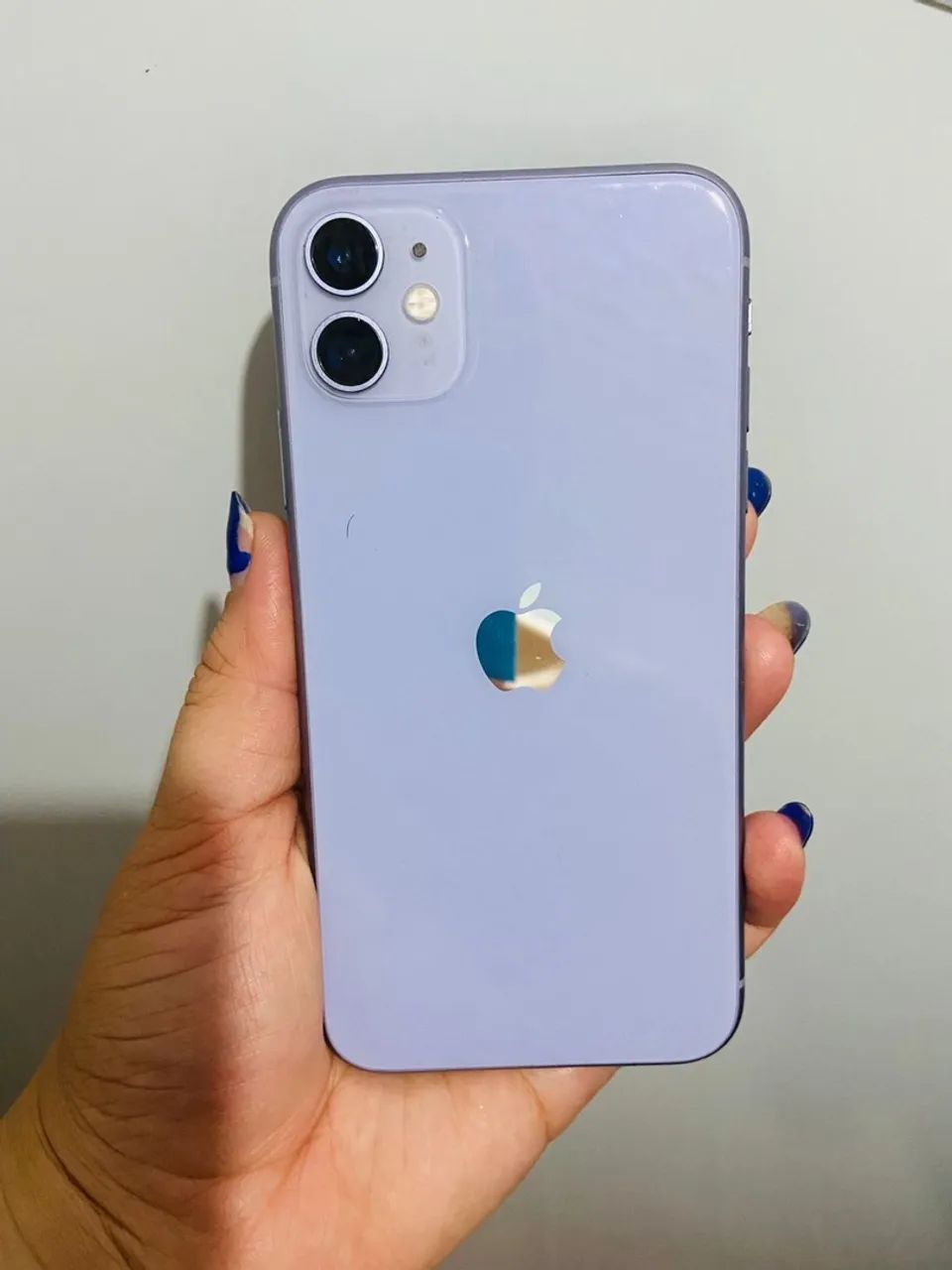 Vendo ou troco por um Android do meu agrado .