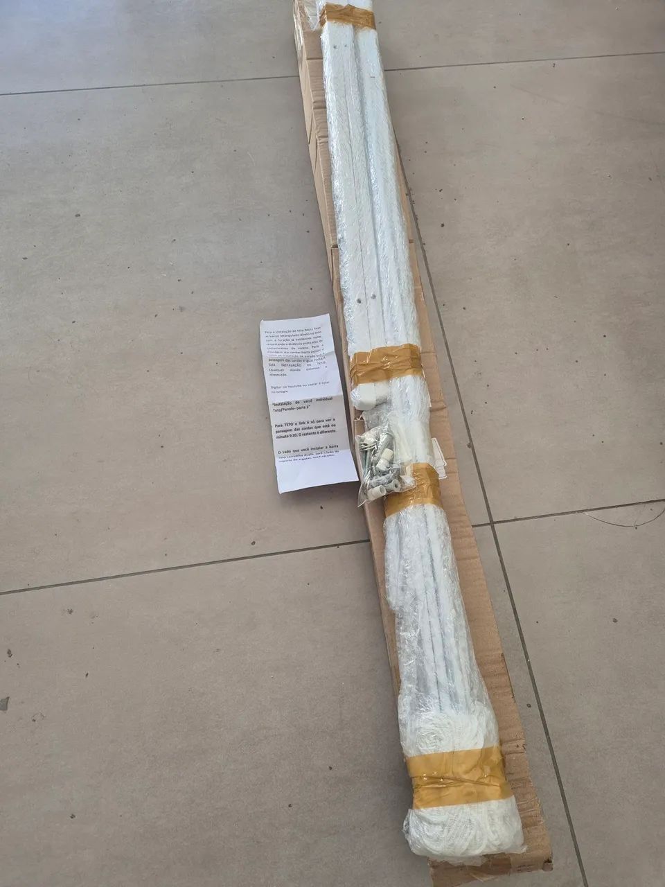 Varal de teto retrátil para roupas64310339114626121