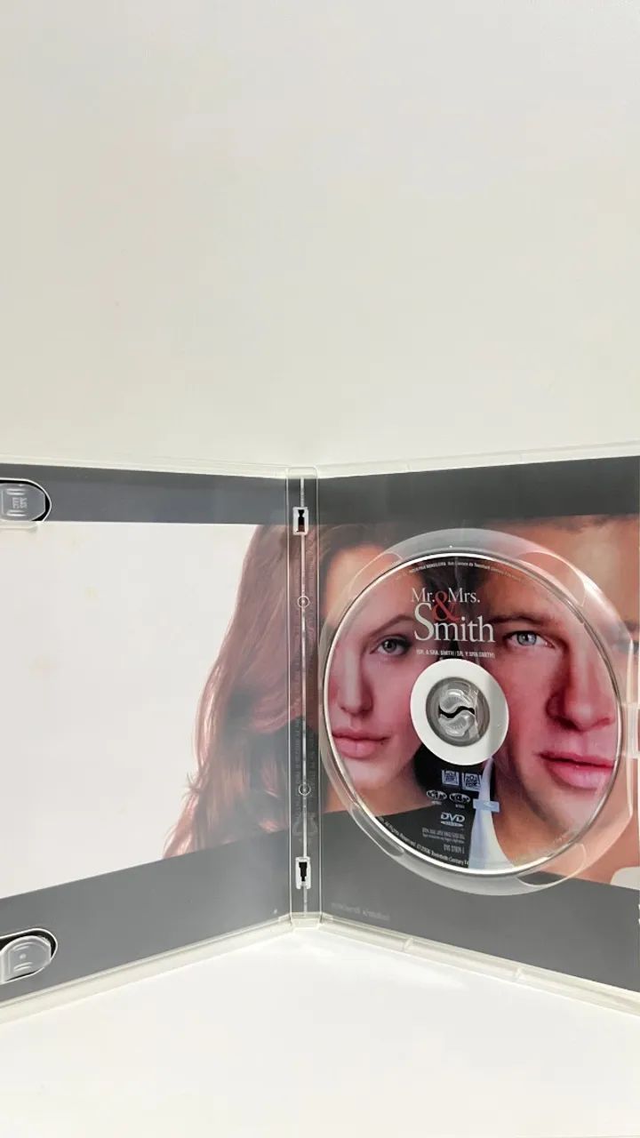 DVD - Sr. & Sra. Smith - Foto 3