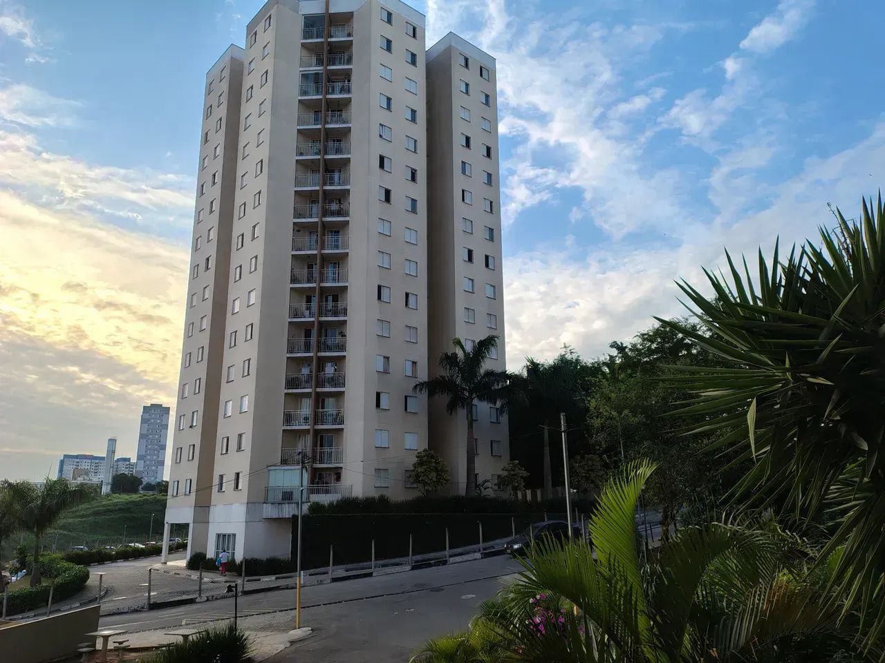Apartamento de 2 dormitórios no Padroeira - Osasco SP.