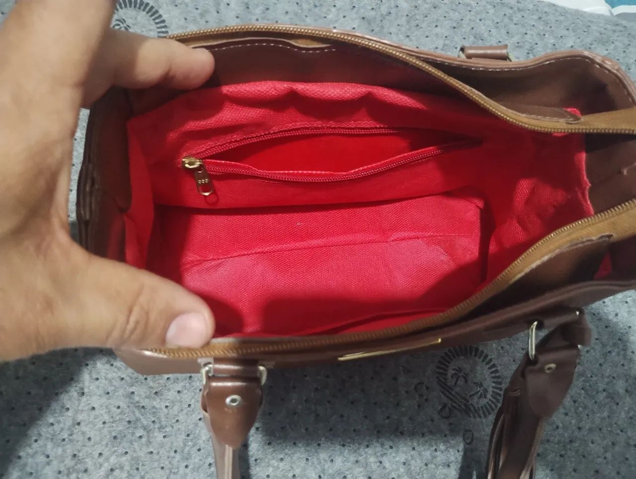 Bolsa grande.. em boas condições de uso  - Foto 5
