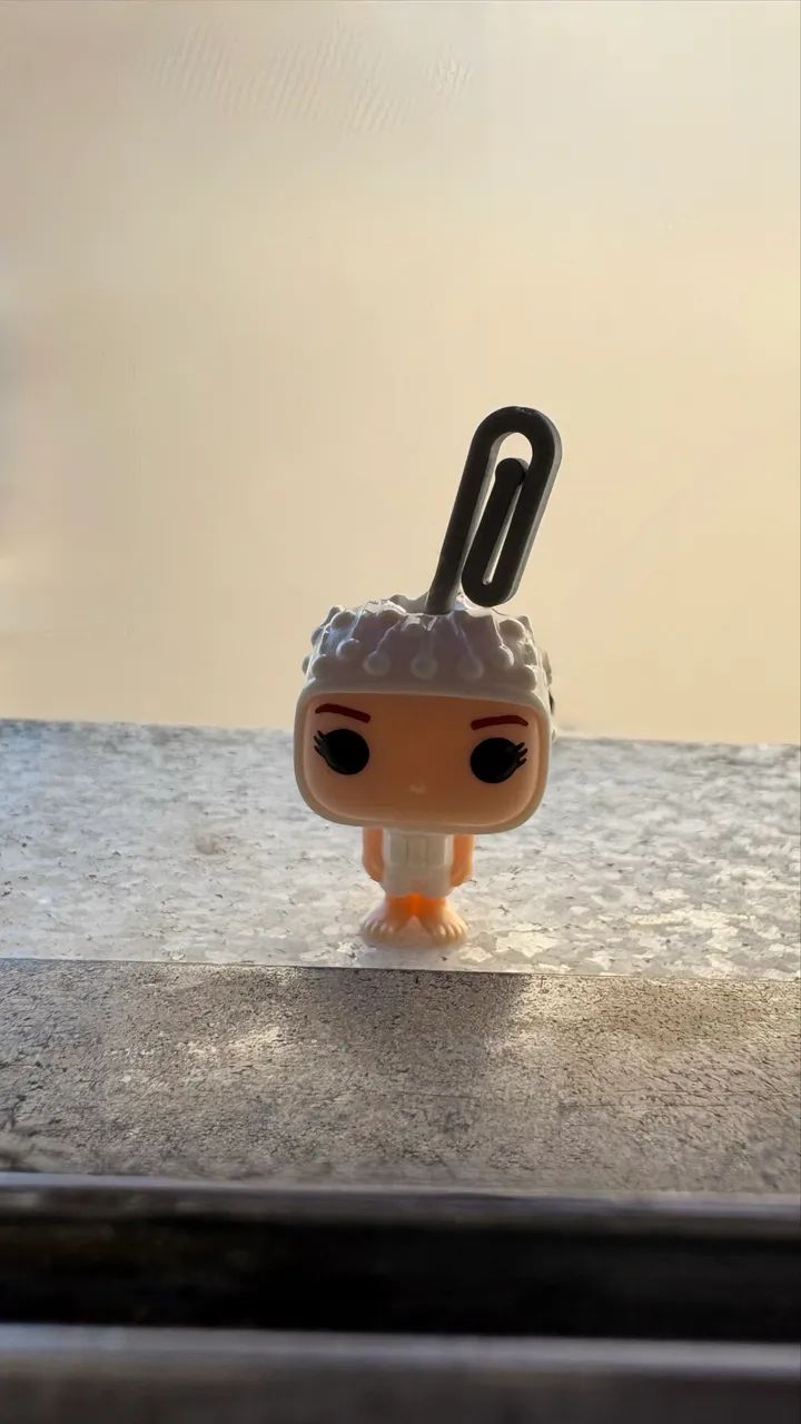 Eleven?onze?laboratório Stranger Things - Kinder joy (acompanha panfleto)