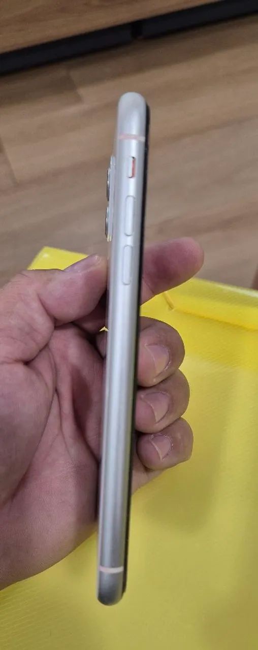 IPhone 11 256GB  - Foto 4