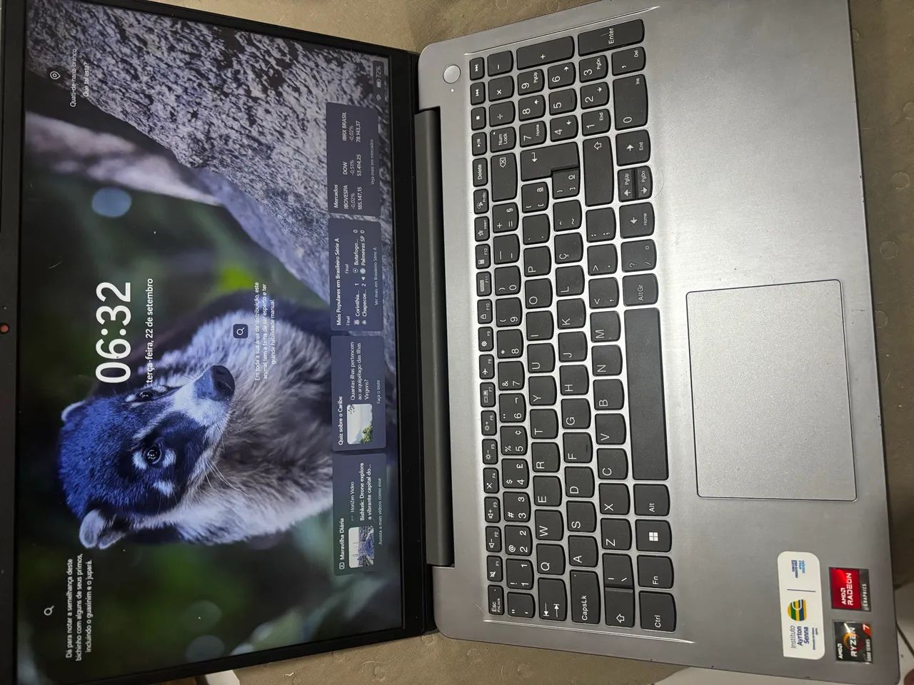 Notebook Lenovo  - Foto 2