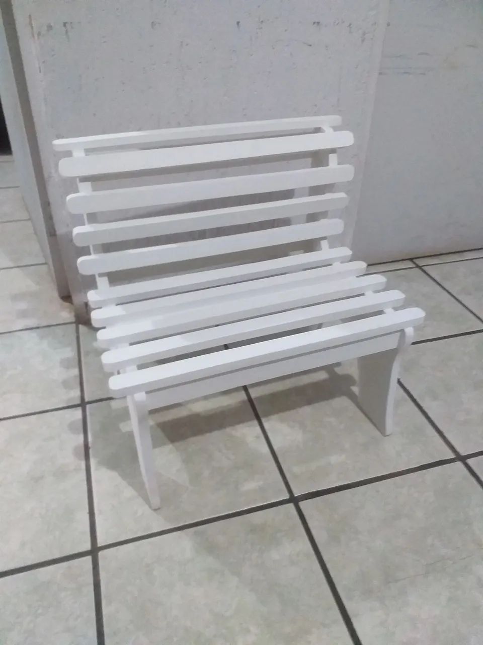 Banquinho de madeira