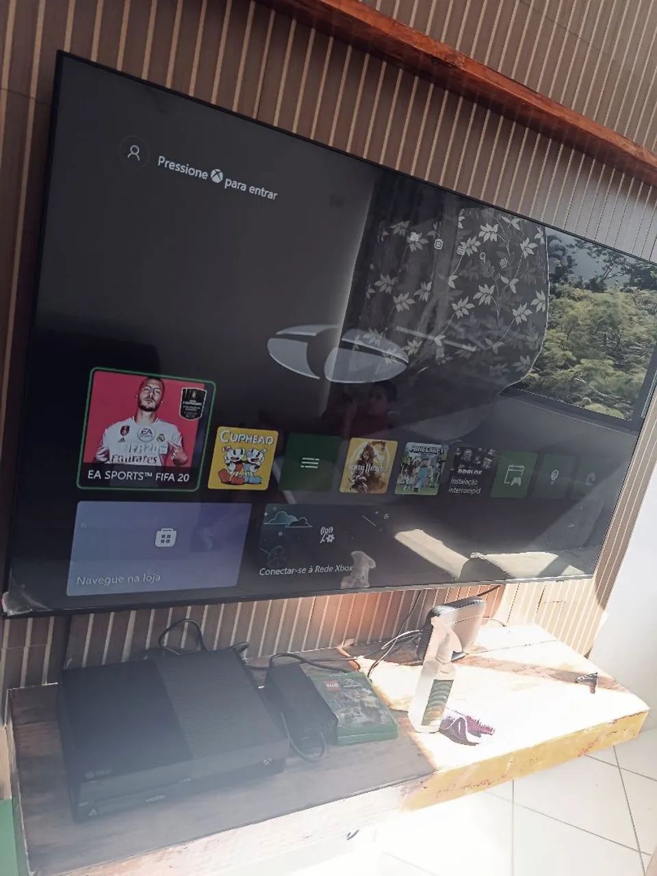 Xbox one com 2 controles completo na caixa - Usado com defeito  - Foto 5