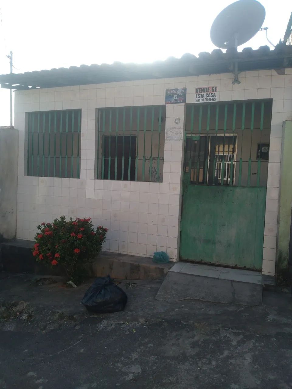 vendo uma casa na aurora anil 