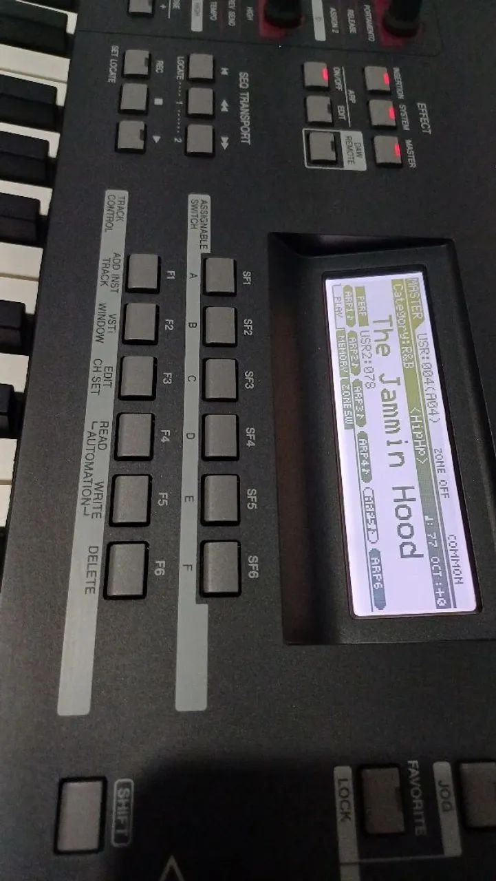 Super oportunidade teclado Yamaha Moxf8 zerado - Instrumentos