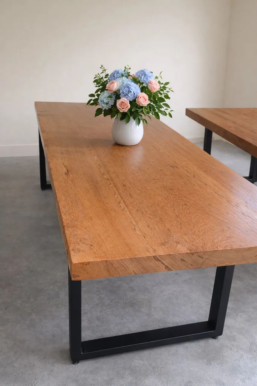 Mesa Pé de Ferro