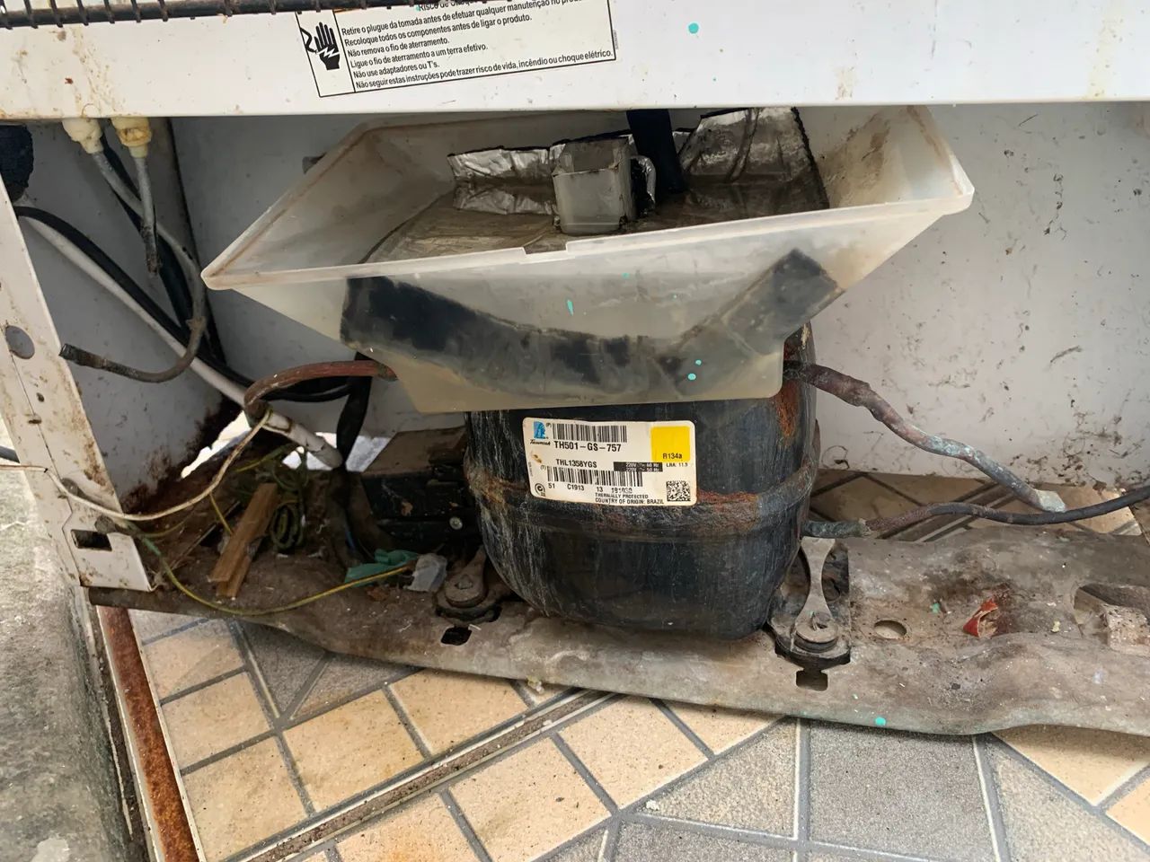 Geladeira consul precisando de carcaça nova  - Foto 4