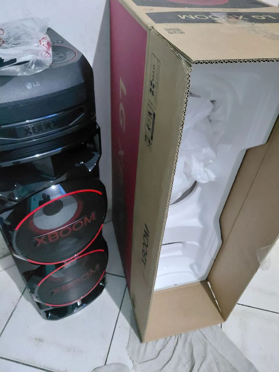 VENDO NOVA ZERO NA CAIXA