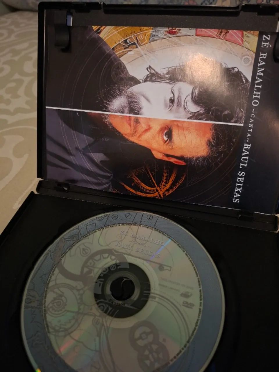 Dvd Zé Ramalho - Canta Raul Seixas original - Foto 2