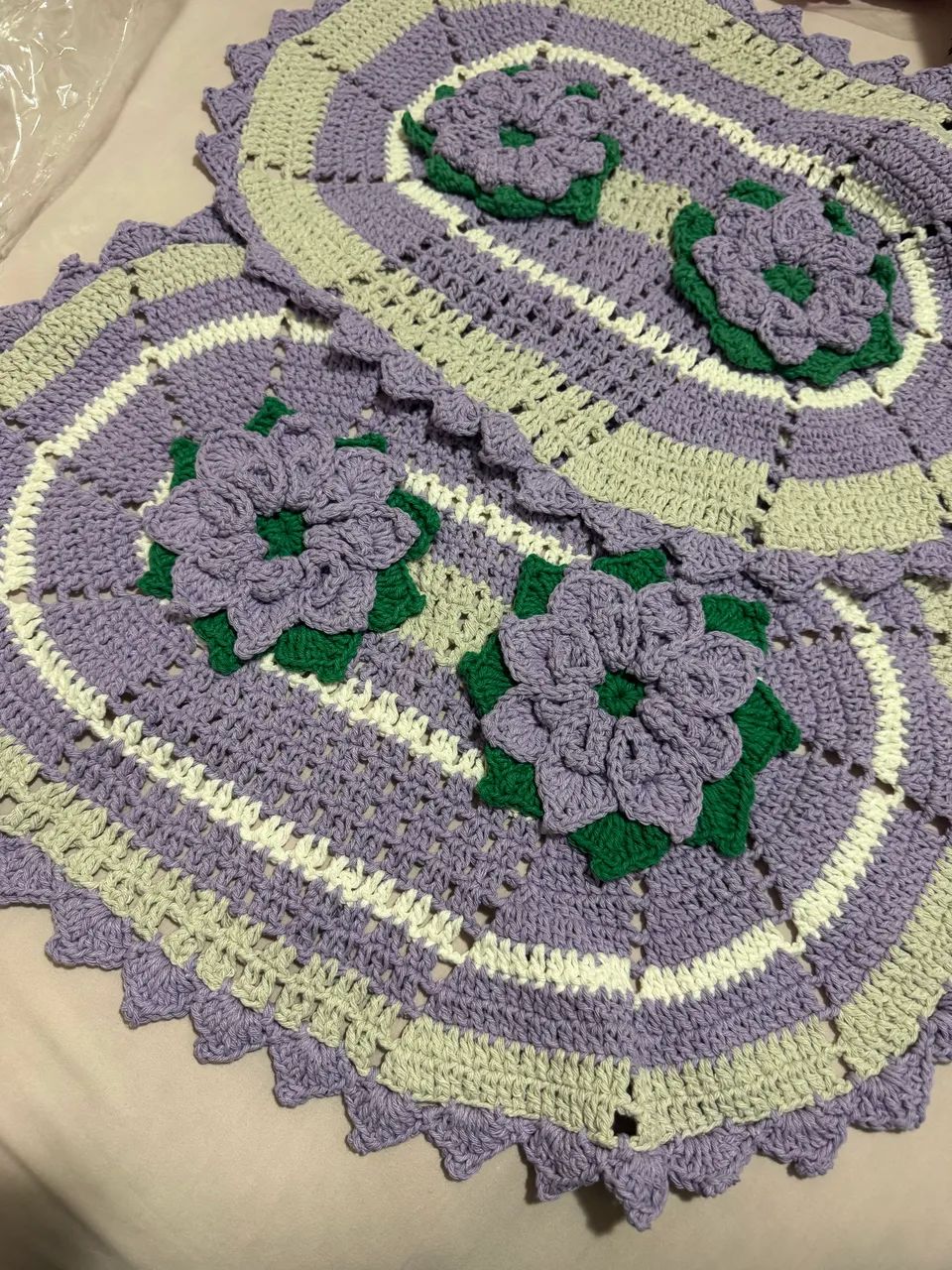2 Tapetinhos de croche  - Foto 2