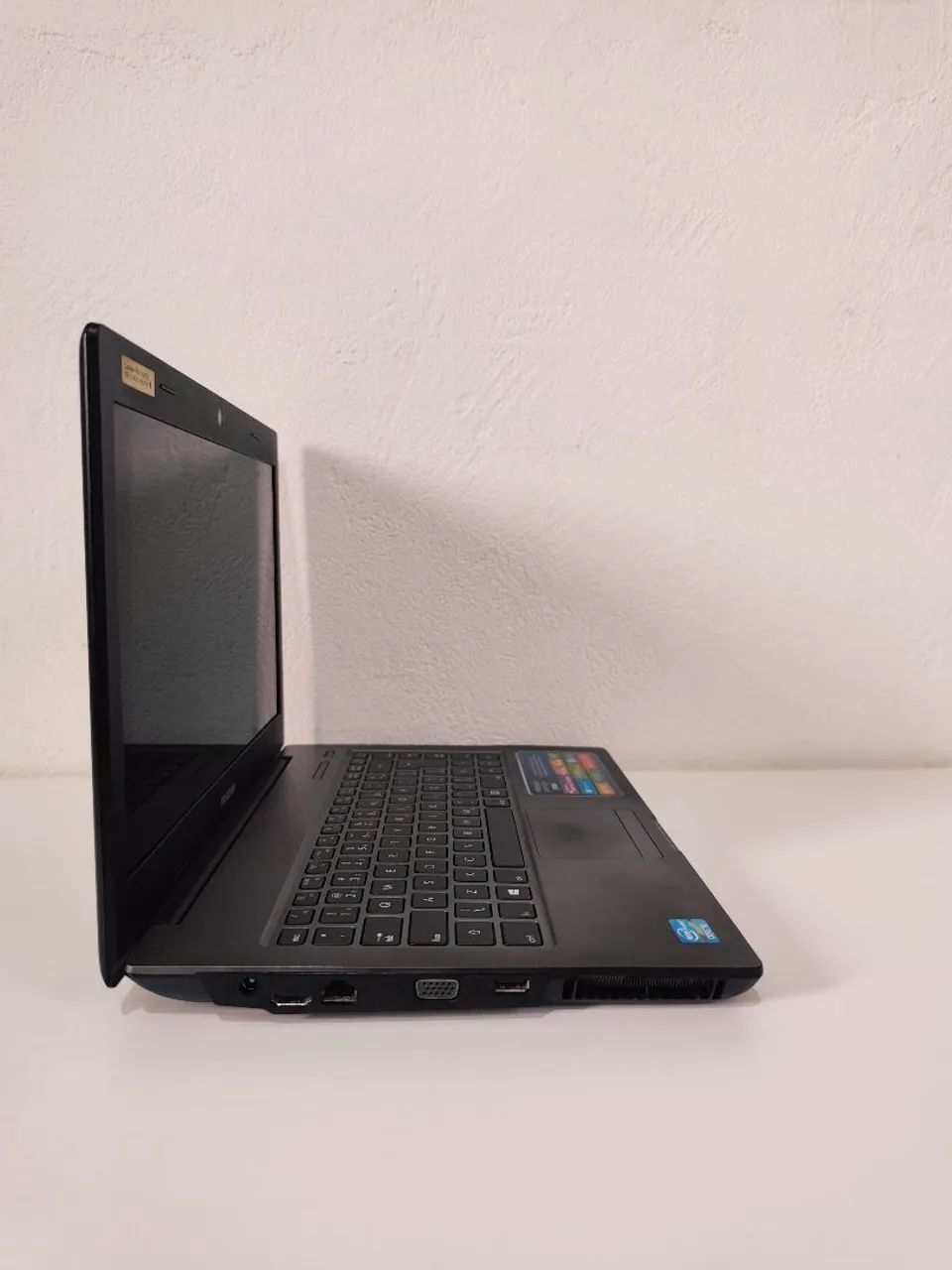 Notebook Positivo Core i3 - Top - Foto 3