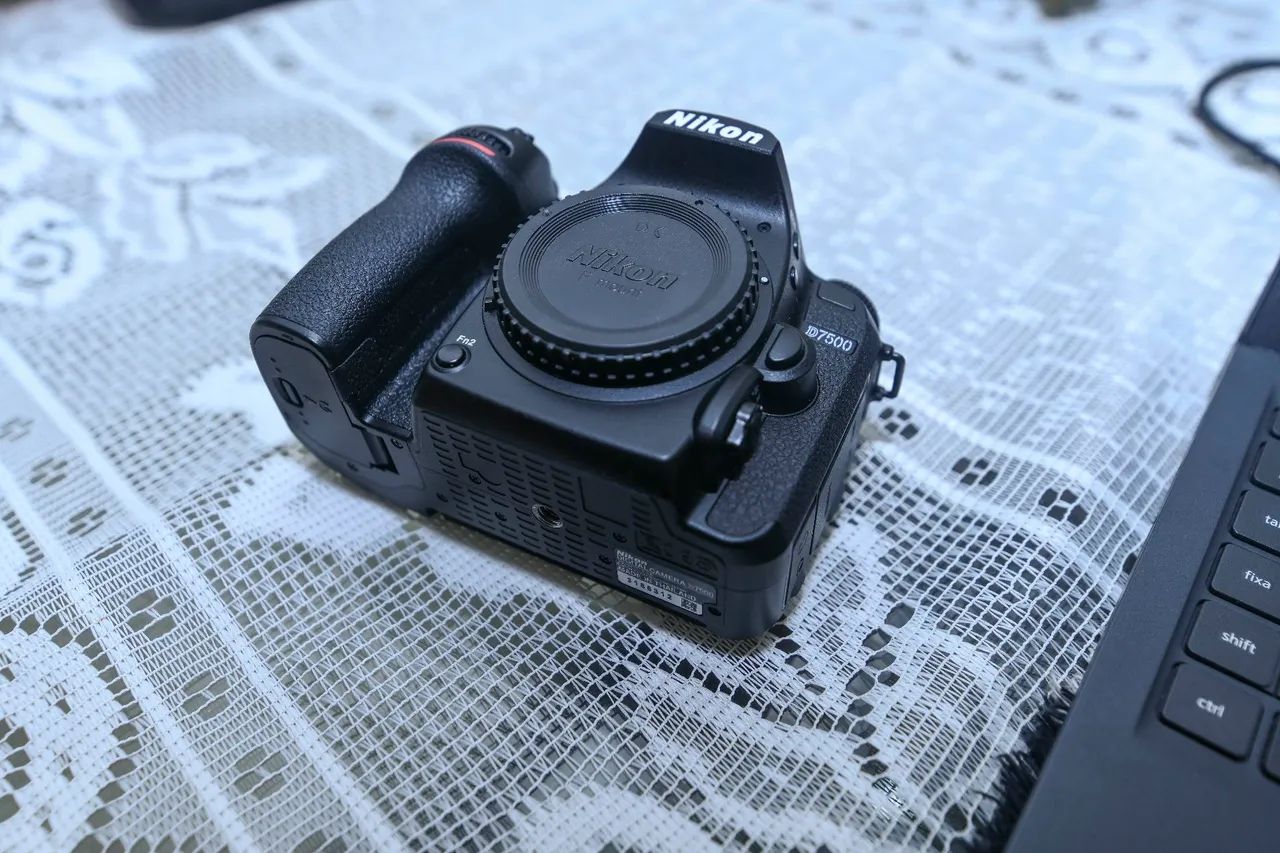 Nikon Z8 , Nikon D7500 e Lentes - Foto 2