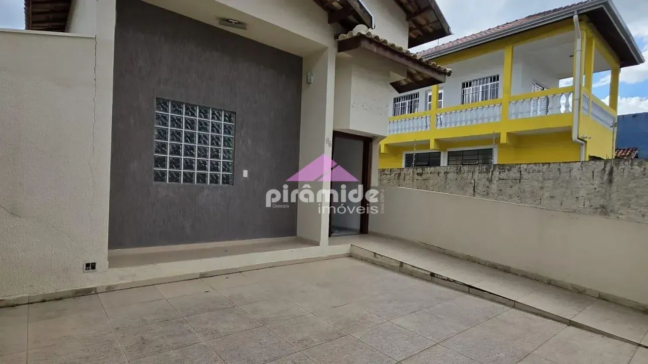 Imóvel Comercial para Venda ou Aluguel: 6 salas, 8 Vagas no Jardim Terras de São João em J