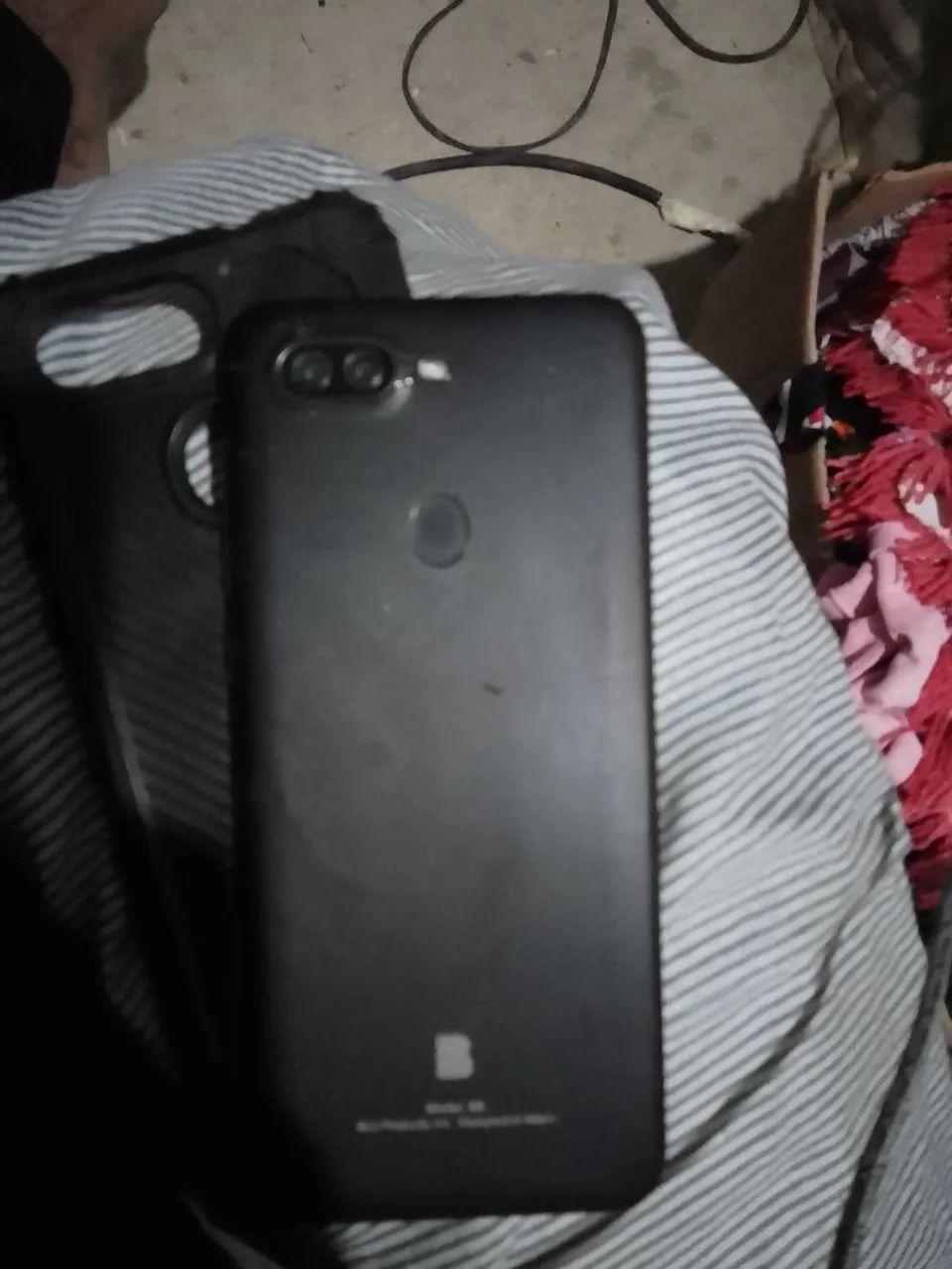 Vendo esse celular só botar a tela dando sinal de vida