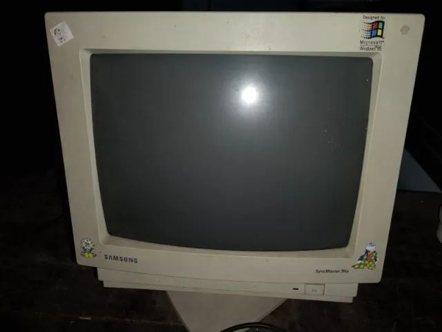 Monitor Vintage Samsung Syncmaster 3 Ne - em funcionamento